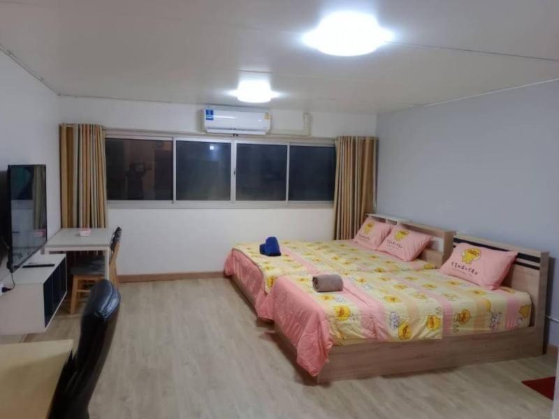 K.NAT Room service Nonthaburi Exteriör bild